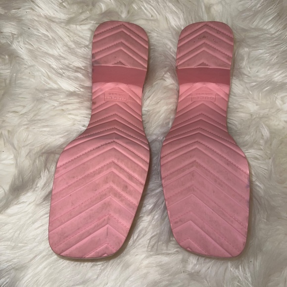 Gucci rubber slide sandal size 41 - Picture 2 of 4